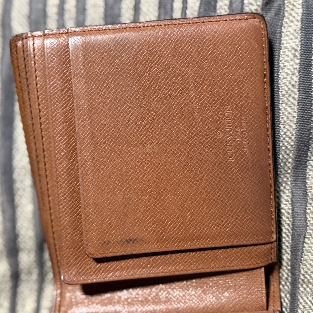 Vintage Louis Vuitton Men’s Wallet – Monogram Classic - Picture 3 of 6